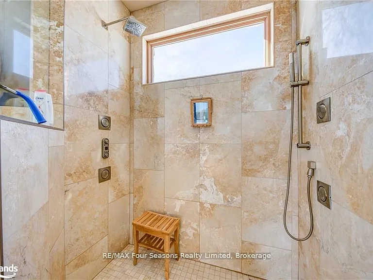 12 Windrose Valley Blvd — Photo 23