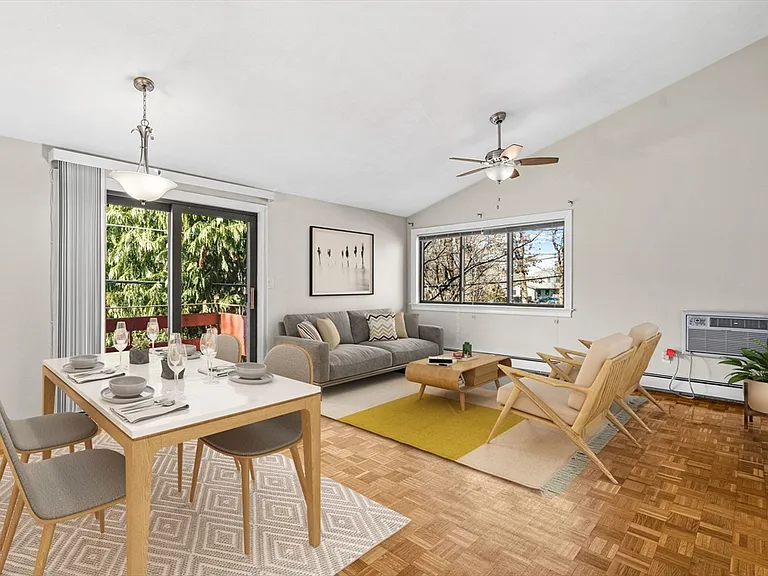 11 Ridge Rd #3 — Photo 1