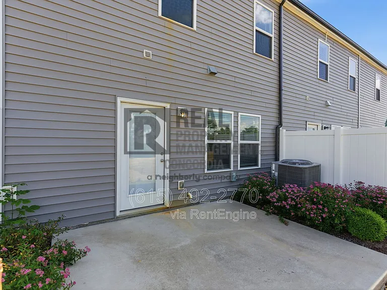 1762 Tahoma Dr — Photo 31