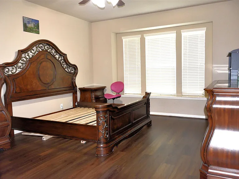 5106 Autumn Rose Ln — Photo 10