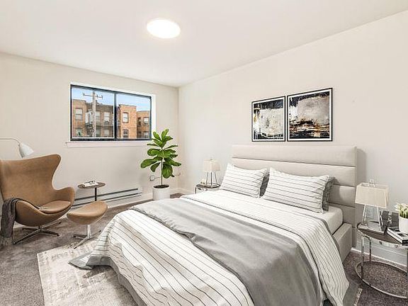 4th image of 2577 N Downer Ave #204