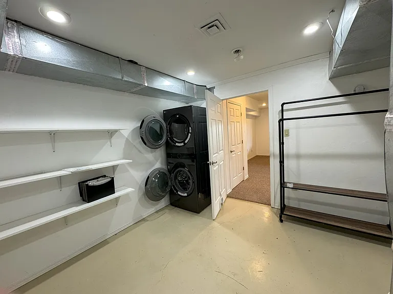 402 Sunridge Ave — Photo 17