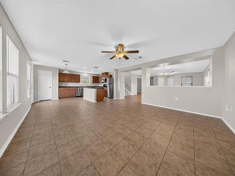 9001 Bird Brook Ln — Photo 10