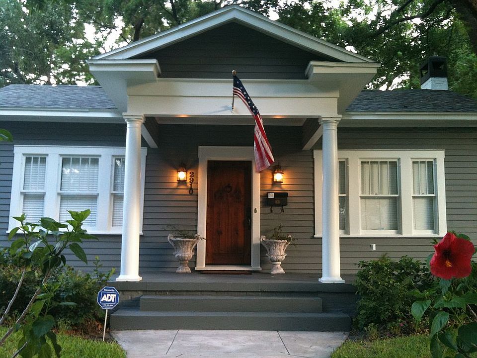 2nd image of 2910 W Angeles St