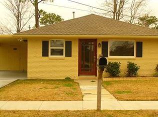 4900 Sandalwood St, New Orleans, LA 70127
