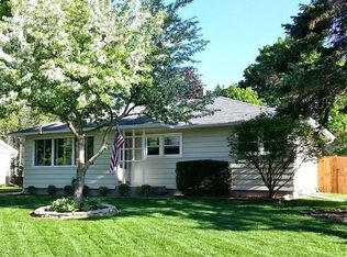 4611 W Dunwood Rd, Brown Deer, WI 53223