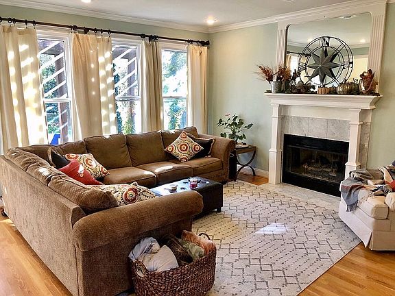 4th image of 1176 Taborlake Dr