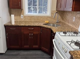 2 102nd St, Ozone Park, NY 11416
