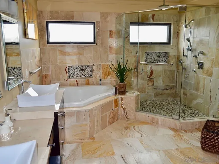 1235 Neptune Ave — Photo 28