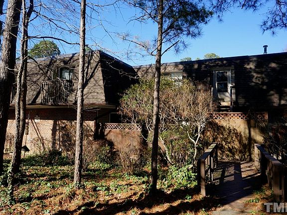 2nd image of 392 Summerwalk Cir #392
