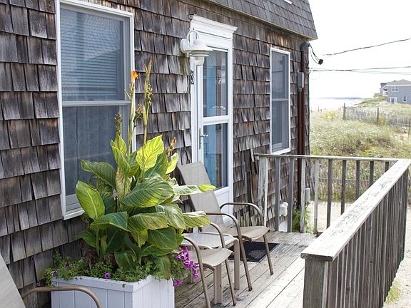 1st Floor Back Deck