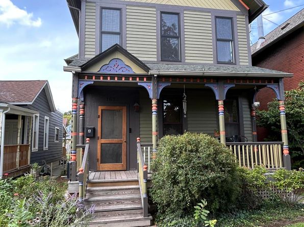 1682 Bagley St APT B