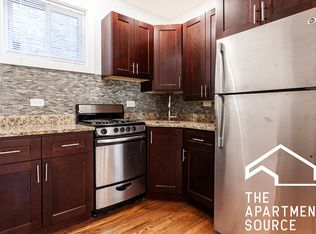 533 W Wrightwood Ave APT 3R, Chicago, IL 60614