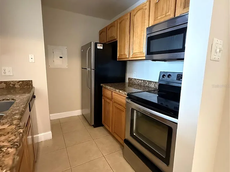3831 Bowline Cir #204 — Photo 8