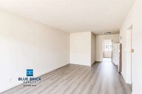 1055 N El Centro Ave #8 Photo 1 1055 N El Centro Ave #8 Photo 1