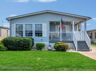 23 Pine Ridge Blvd, Manchester Township, NJ 08759