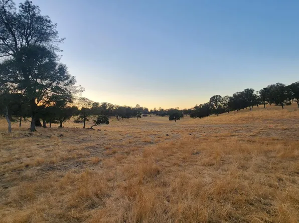 1270 Horseshoe Ln, Copperopolis, CA 95228