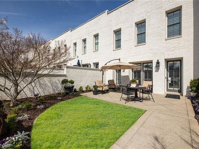 331 S Esplanade, Alpharetta, GA, 30009
