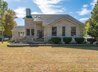 8750 E Pearson Rd, Shelby Township, MI 48316