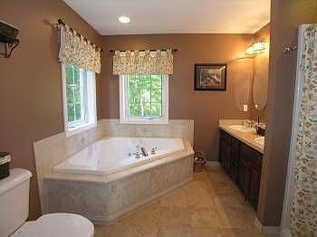 2nd image of 23 Cherry Ln