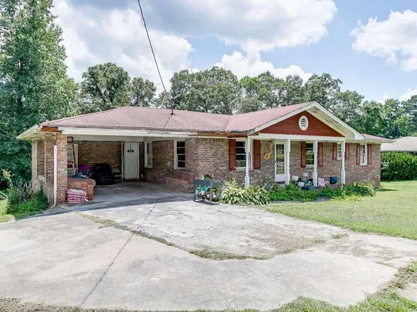 3870 Wesley Dr, Lithia Springs, GA 30122