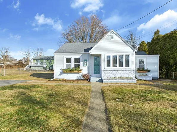 1 Harvard St, Fairhaven, MA 02719
