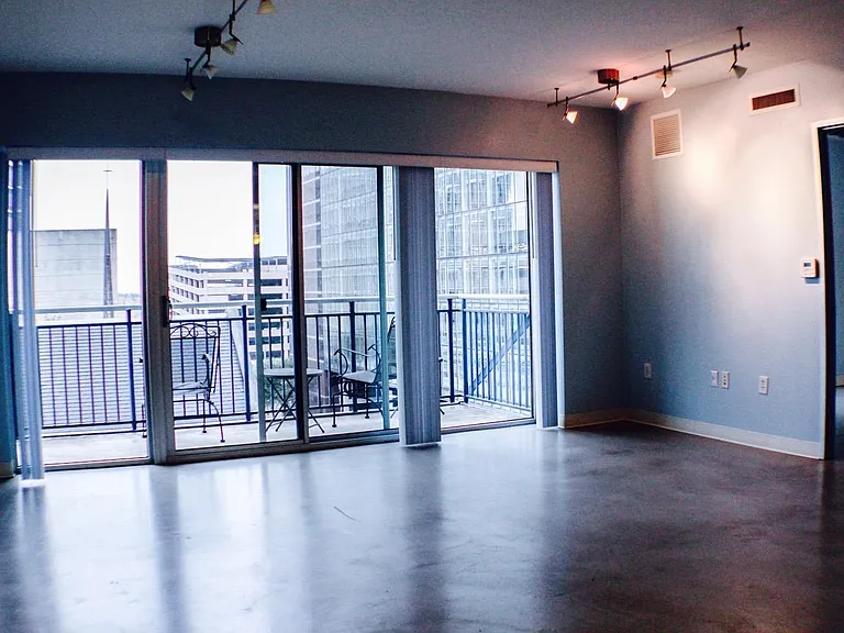 800 Brazos St #903 — Photo 3