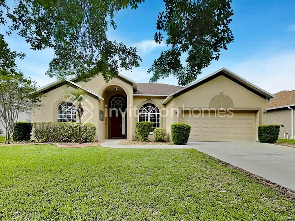 2742 Abbey Grove Dr, Valrico, FL 33594