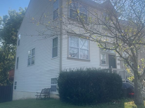 210 Heaton Ct