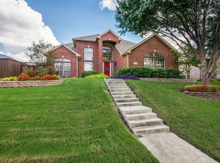 3720 Menard Dr, Carrollton, TX 75010