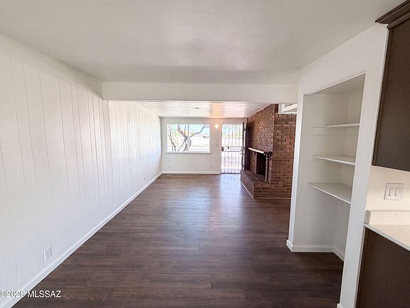 3rd image of 4002 S Lazy Palm Dr