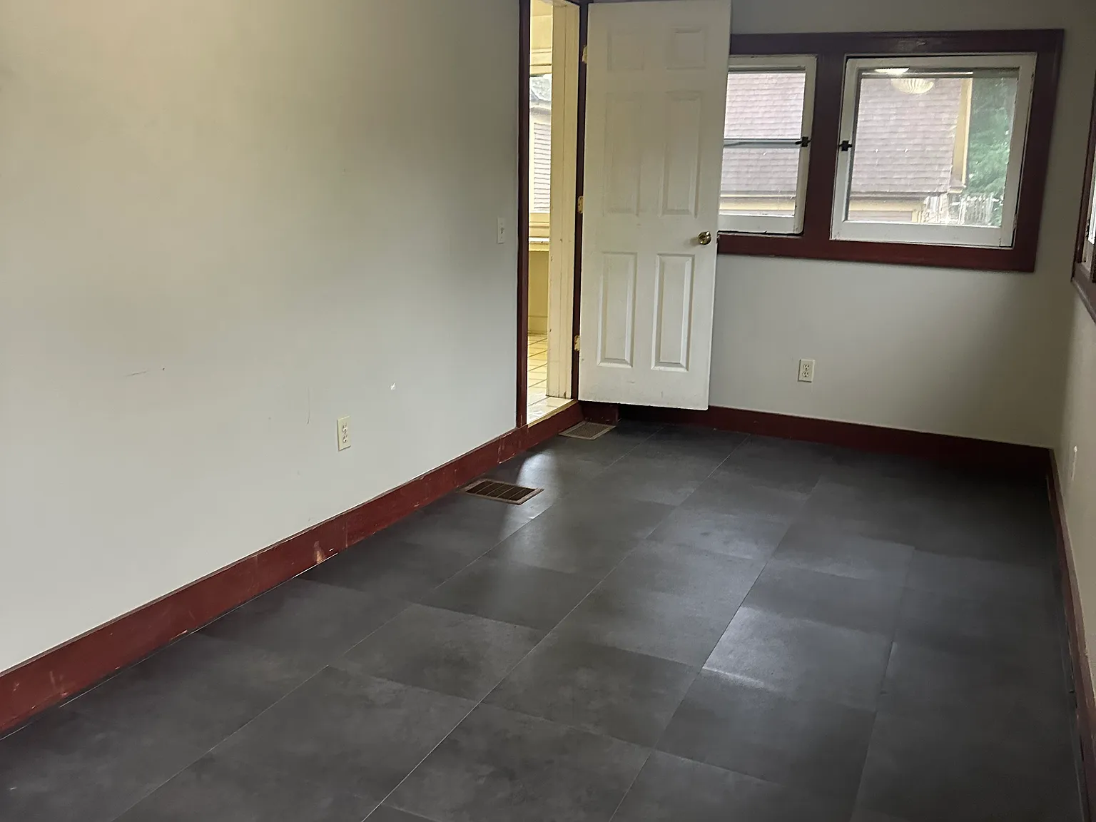 1 bed, $775 — Photo 2