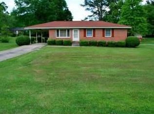 1807 Holman St, Alexander City, AL 35010