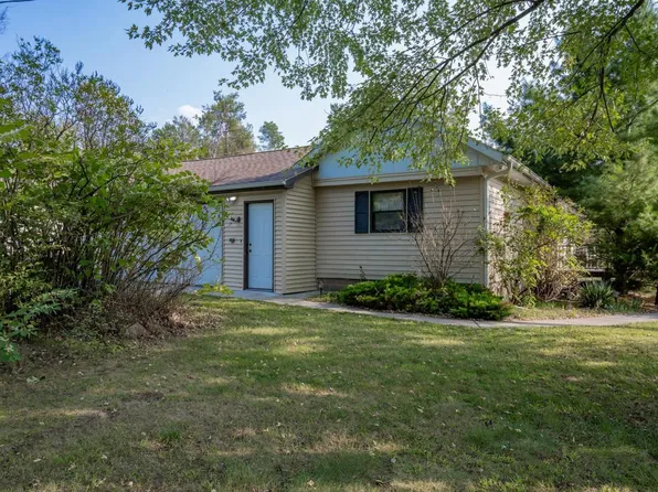 W5173 Robin Court, Necedah, WI 54646