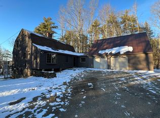 415 S Hemlock Rd, Charlestown, NH 03603