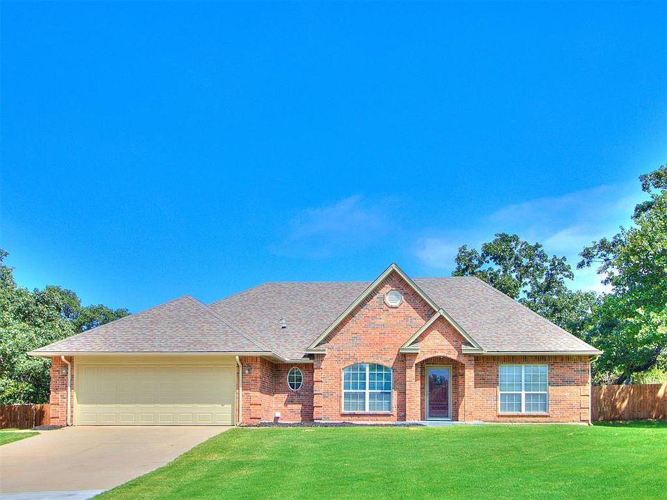 1st image of 428 Murray Dr