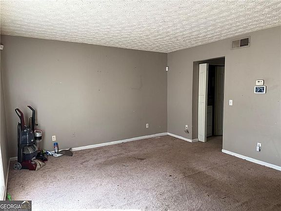 3rd image of 3269 Abbeywood Dr