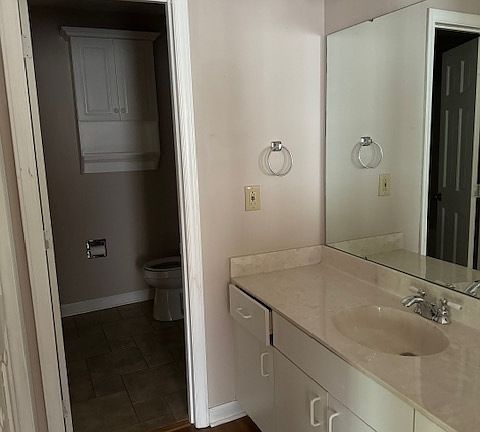 5th image of 14910 Majestic Oak Dr