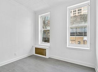 349 W Broadway #4, New York, NY 10013