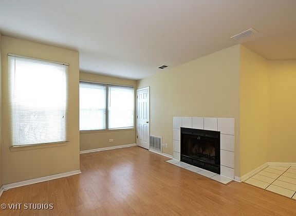 2nd image of 1227 Wyndham Ct APT 101