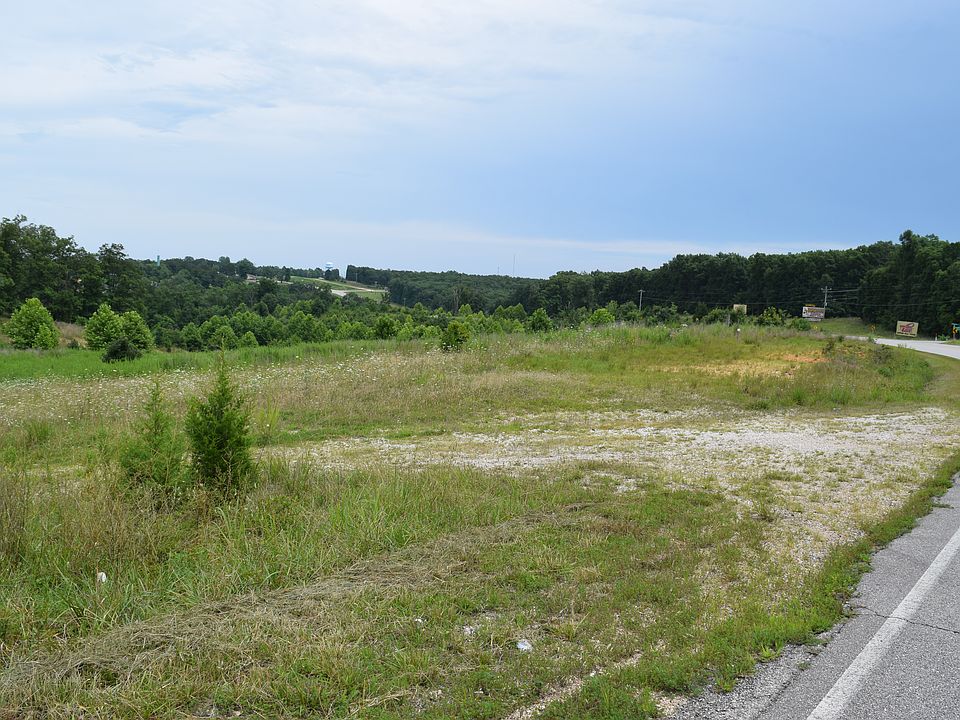 24 Acres Bus Hwy 5 Camdenton