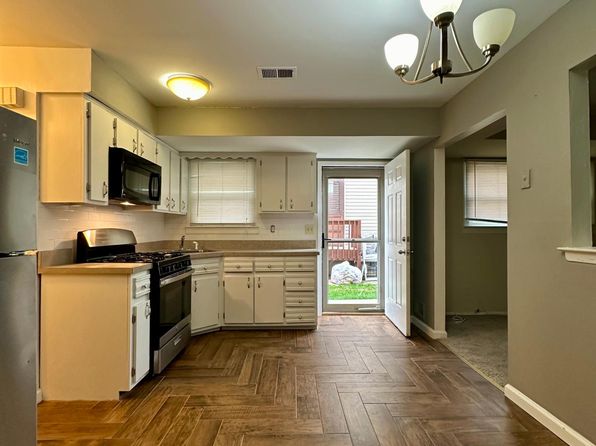 (undisclosed Address)