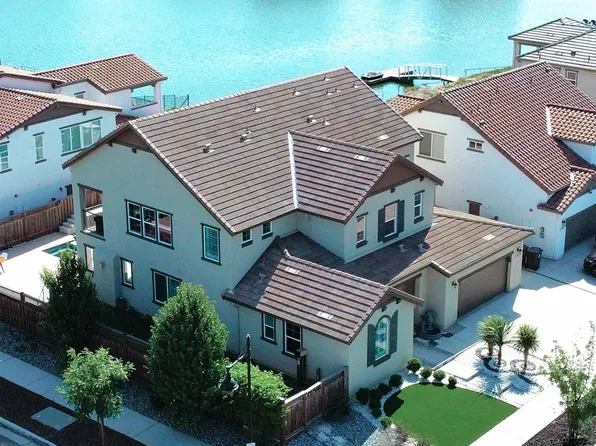 2460 Middlebury Dr, Lathrop, CA 95330