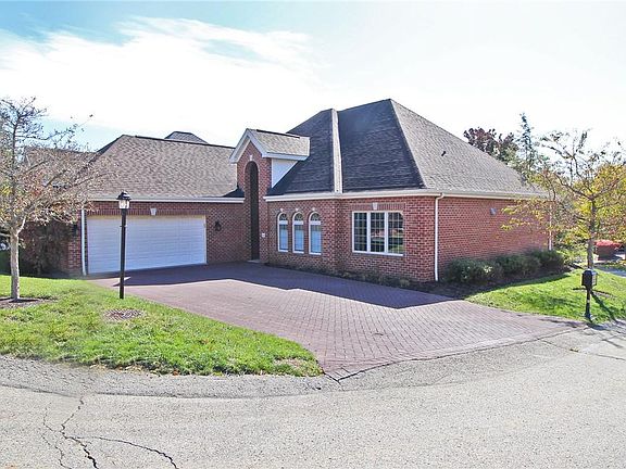 2nd image of 301 Prestonwood Ln