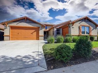 2035 Bidwell Bar Dr, Plumas Lake, CA 95961