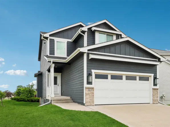 302 S 91st St, West Des Moines, IA 50266