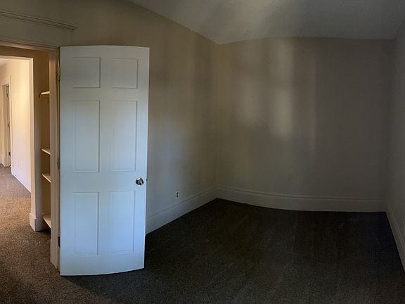 5th image of 310 Burgess St Unit 2