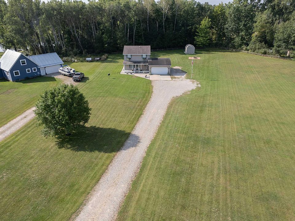 1024 Isabella Vista Dr, Lake Isabella, MI 48893 Zillow