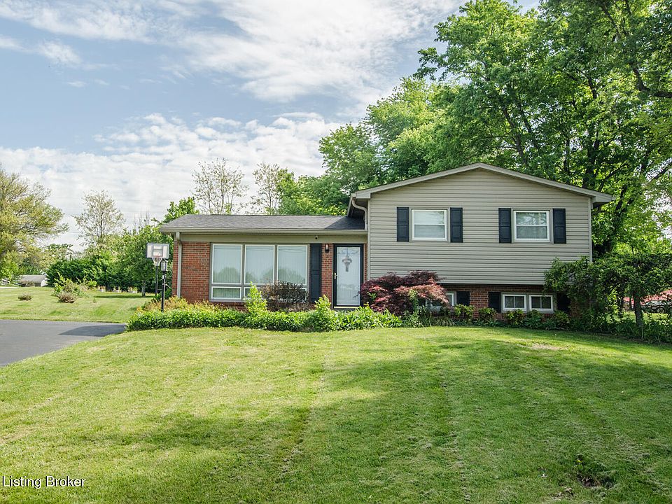 1st image of 318 Shadyview Dr