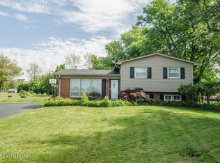 318 Shadyview Dr, Eminence, KY 40019